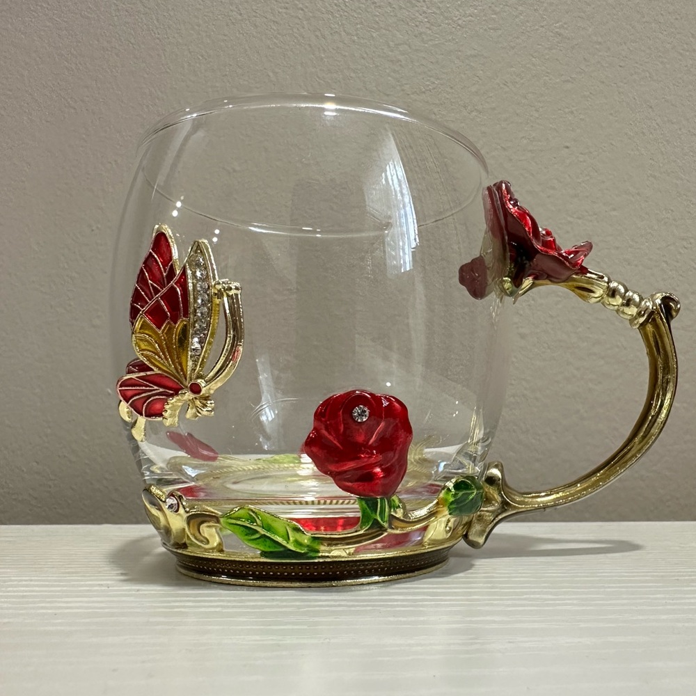 Arc of France Butterfly and Flower Vintage Glassware Tea Coffee Cup